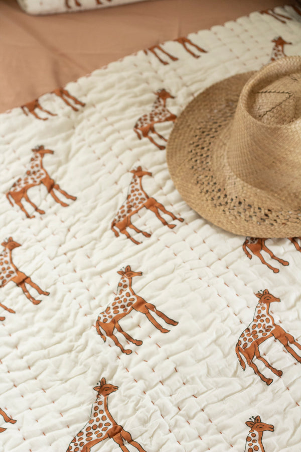 Giraffe Baby Quilt Set